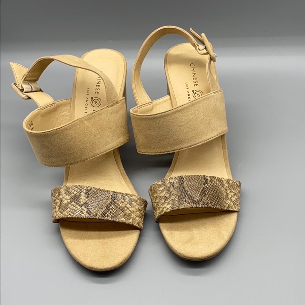 Snake print heel